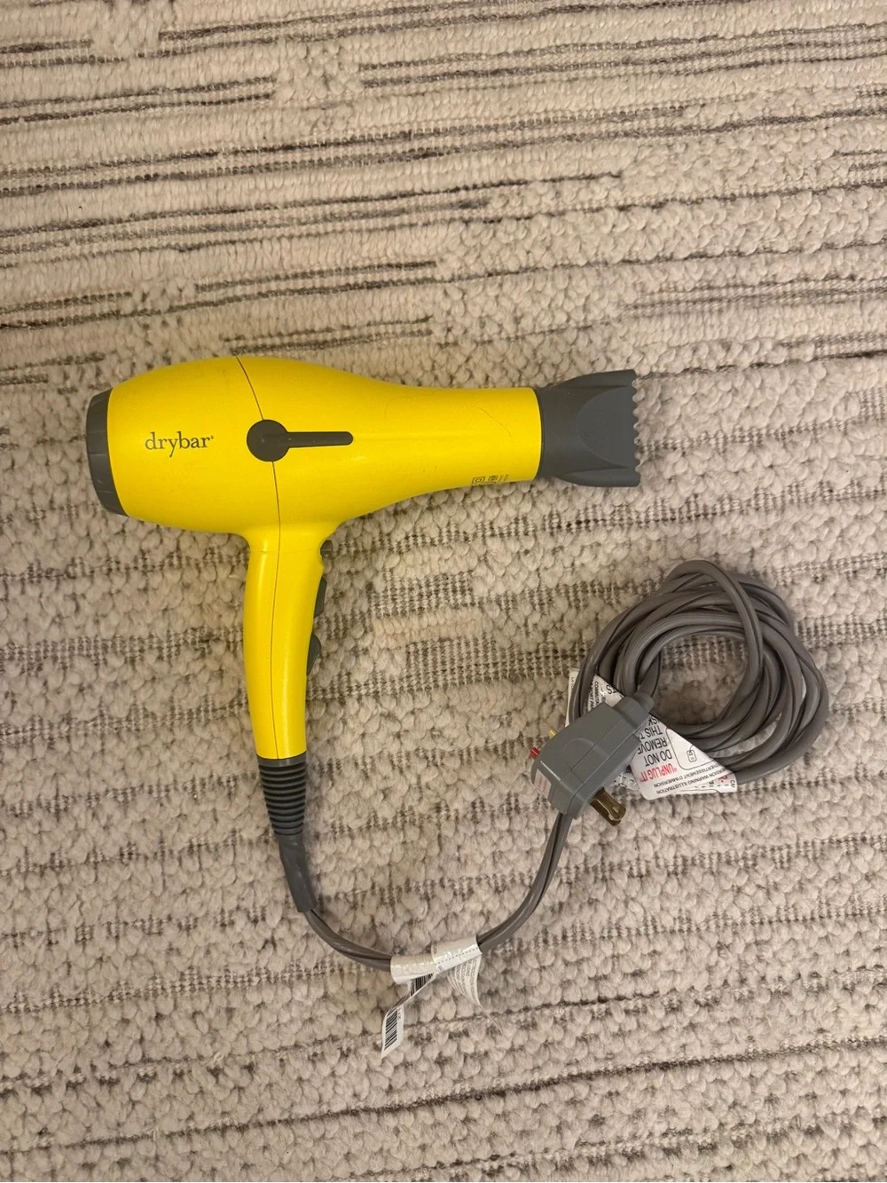 Buttercup Blow-Dryer - Picture 2 of 8